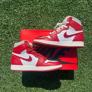 Air Jordan 1 ‘Newstalgia Chenille’
Size 6y 
9/10 Condition 
Buy Now $100